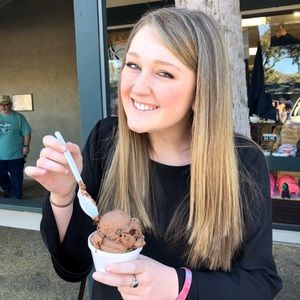 Meet your Posher, Katie